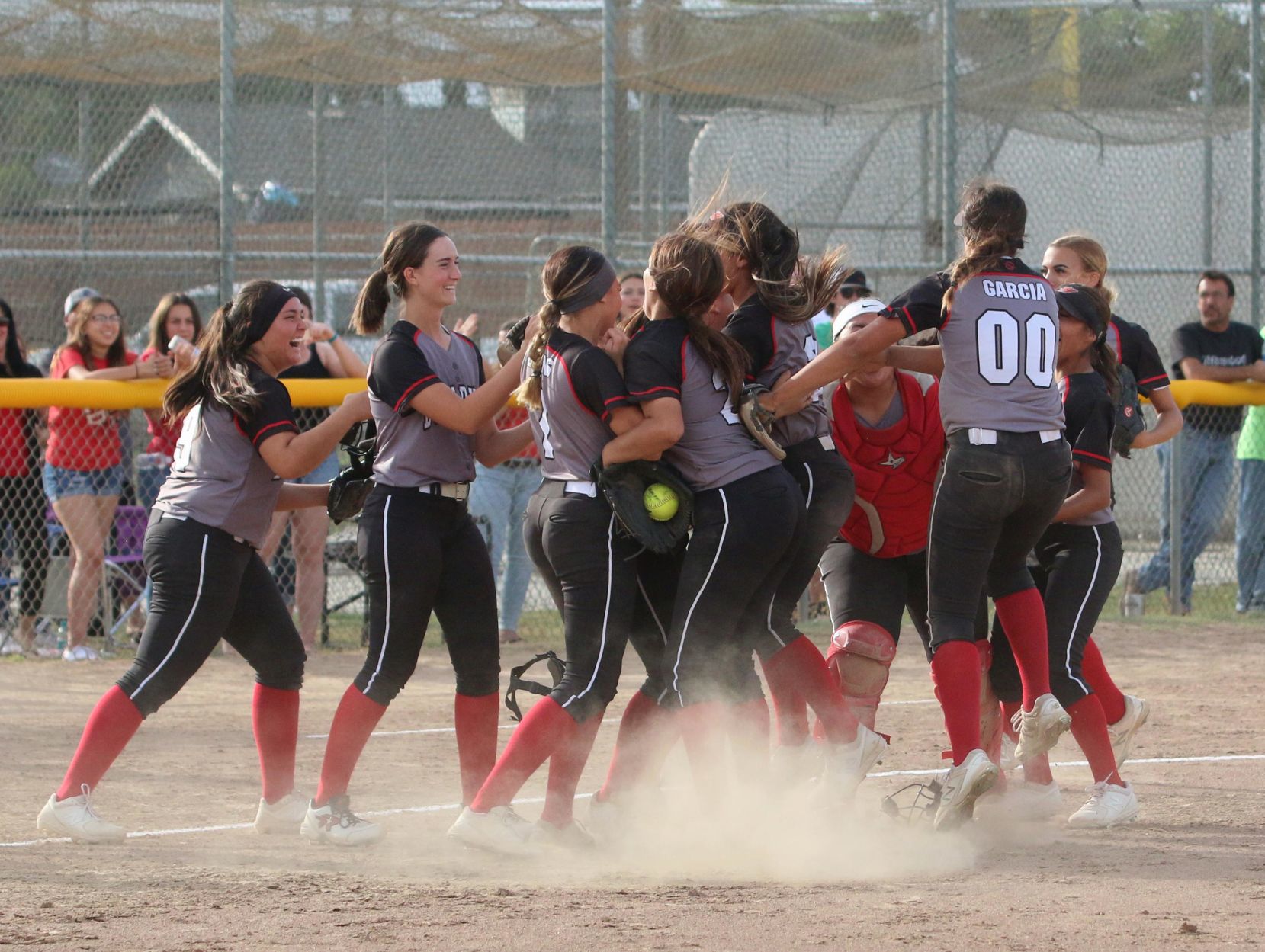 On to the big one: Bullpups find offense in fifth, Danell pitches complete-game shutout